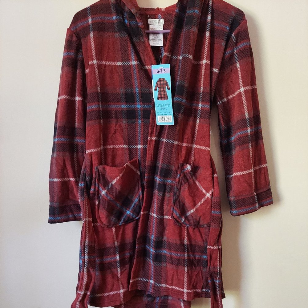 Brand new Komar Kids boy hooded bathrobe size small 7/8